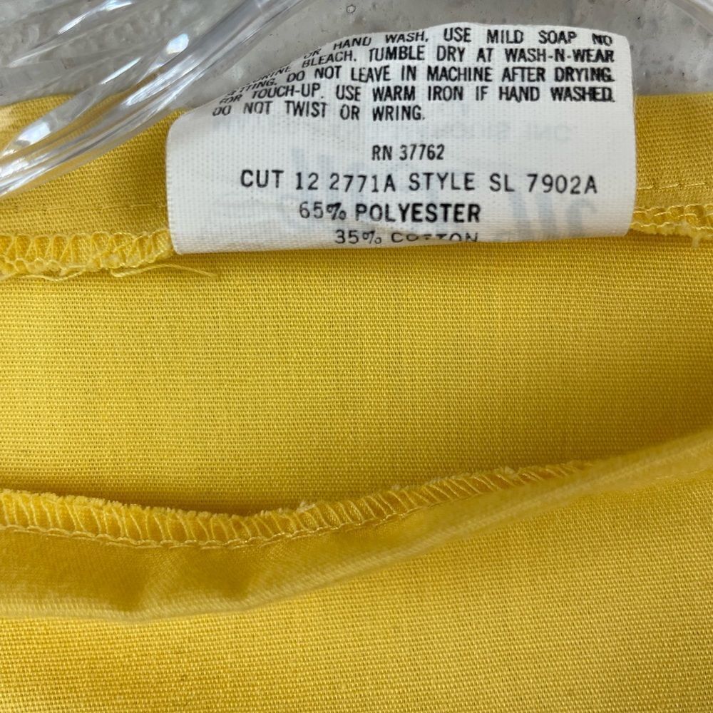Vintage MLM Yellow Shirt and Matching Shorts Size L EUC - Picture 3 of 8